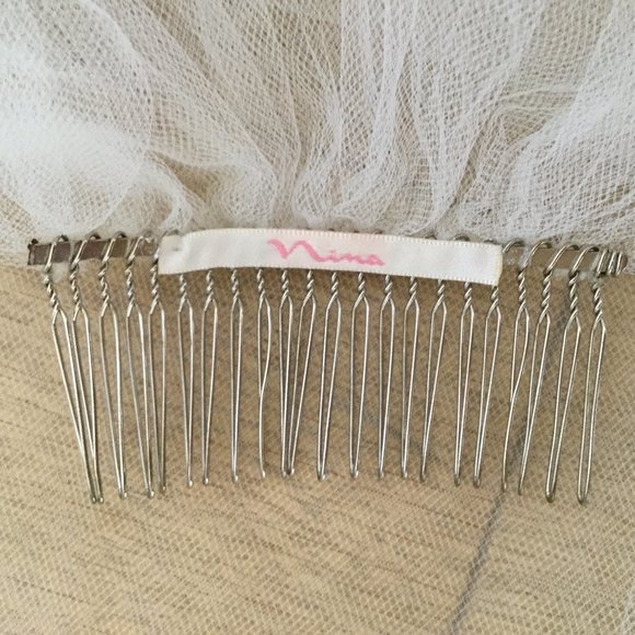 Nina 'Duchess' Wedding Veil - Picture 6 of 6